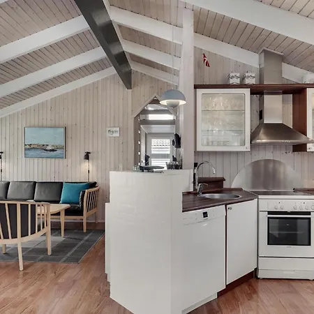 Holiday home In With Kitchen *